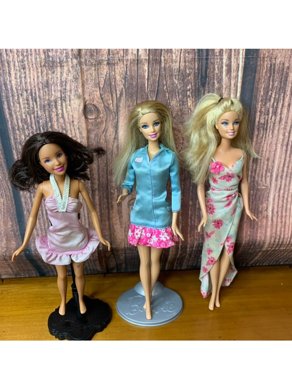 Barbie‎ Fashion Doll Lot of 3 W/Outfits 2 Blonde & Brunette